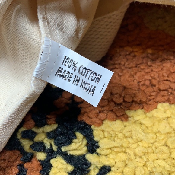 One On One, Paul McCartney tote!! - Picture 8 of 8